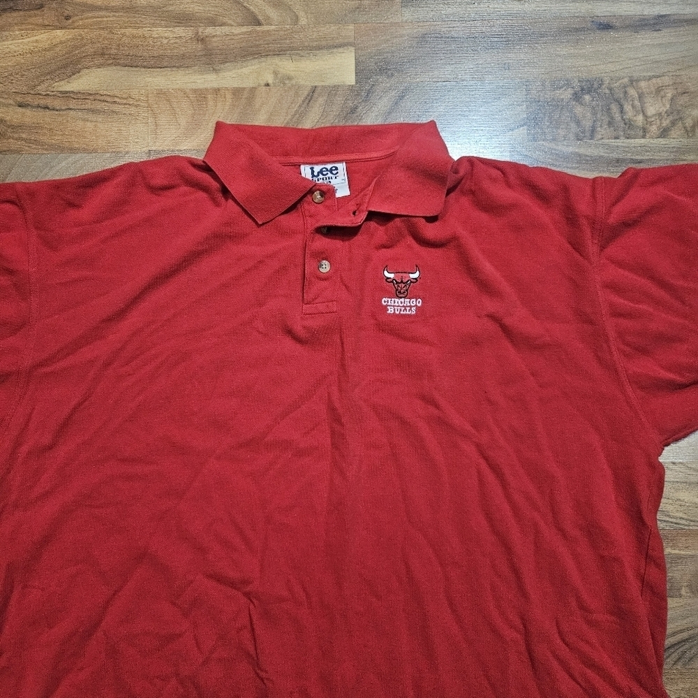 Vintage NBA Chicago Bulls Lee Sport Polo Shirt Mens Size XXL Red Short Sleeve - Picture 2 of 9